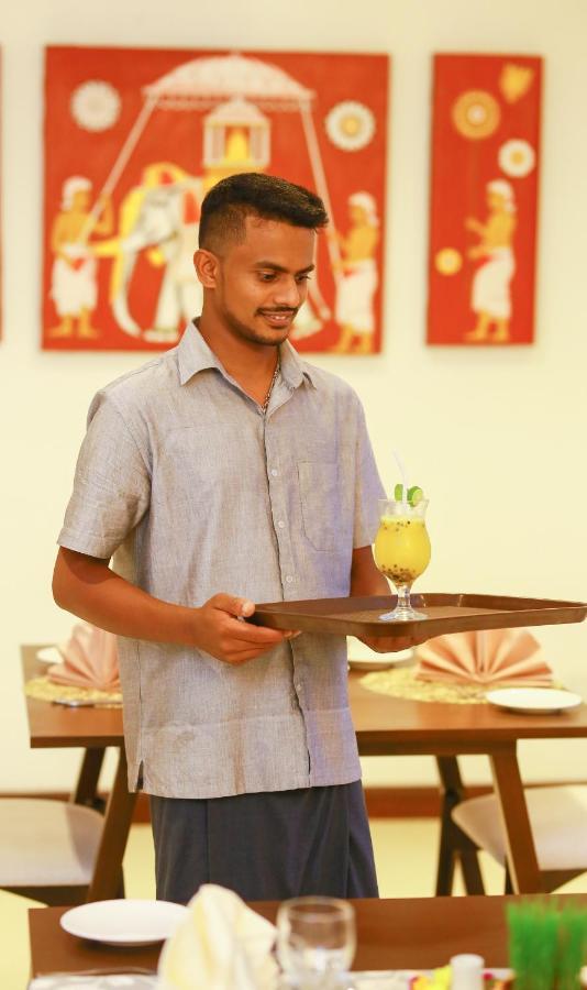 88Th Hanthana Kandy Luaran gambar